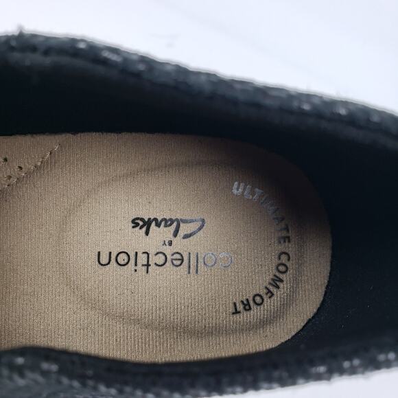 Collection By Clarks Camzin Mix Womens Size 9.5 Black Suede Bootie Shoes - Picture 10 of 11